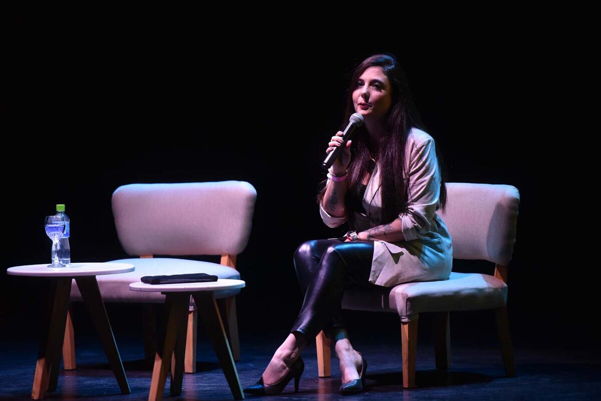 Evento. María Bruno en la primera charla sobre gestión de las emociones. (Facundo Luque / La Voz)