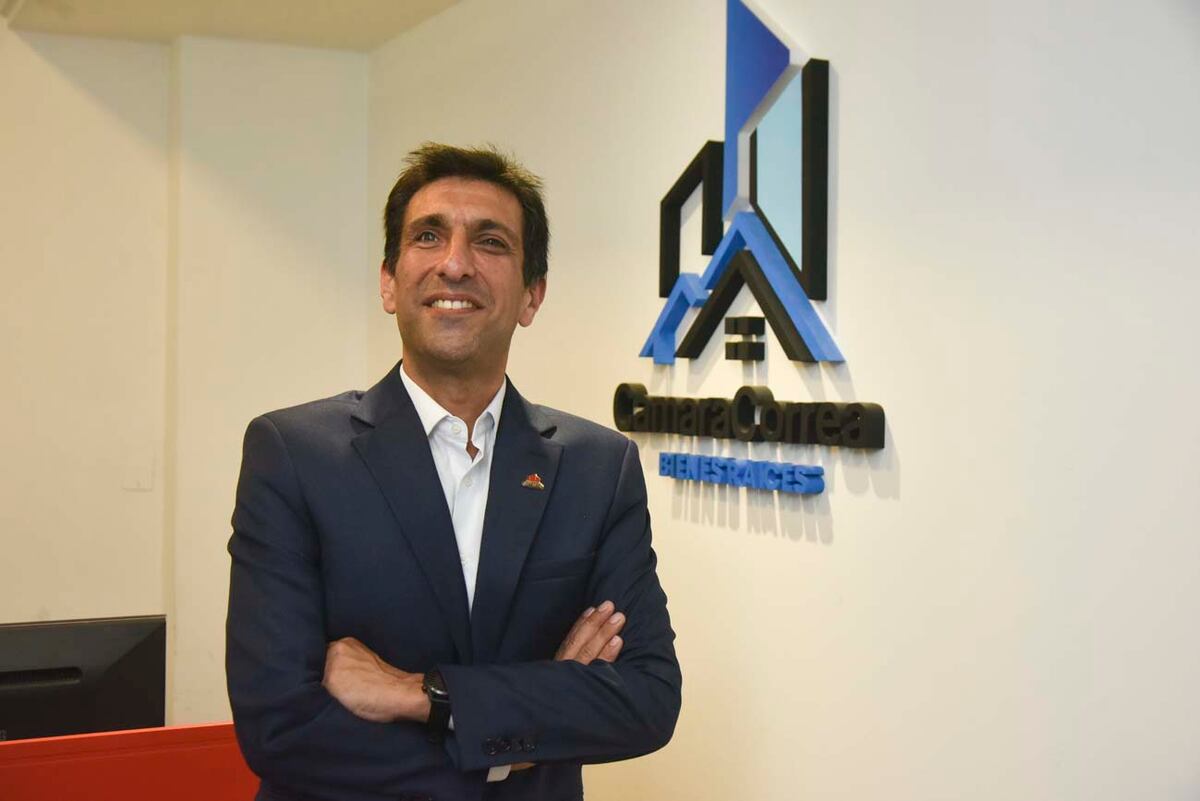 Pedro Camara Correa lleva 20 años en el mercado inmobiliario. (Facundo Luque / La Voz)