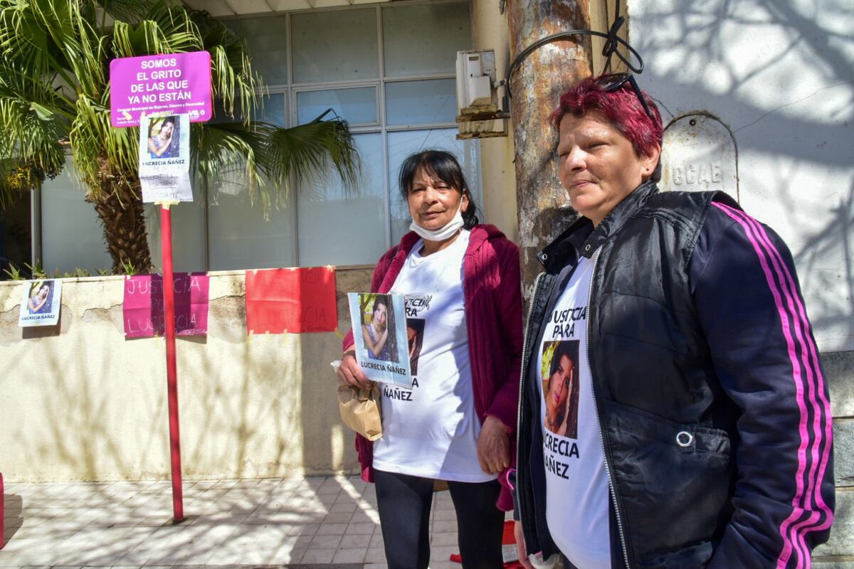 Familiares de Lucrecia reclaman frente a los tribunales de Villa María (La Voz)