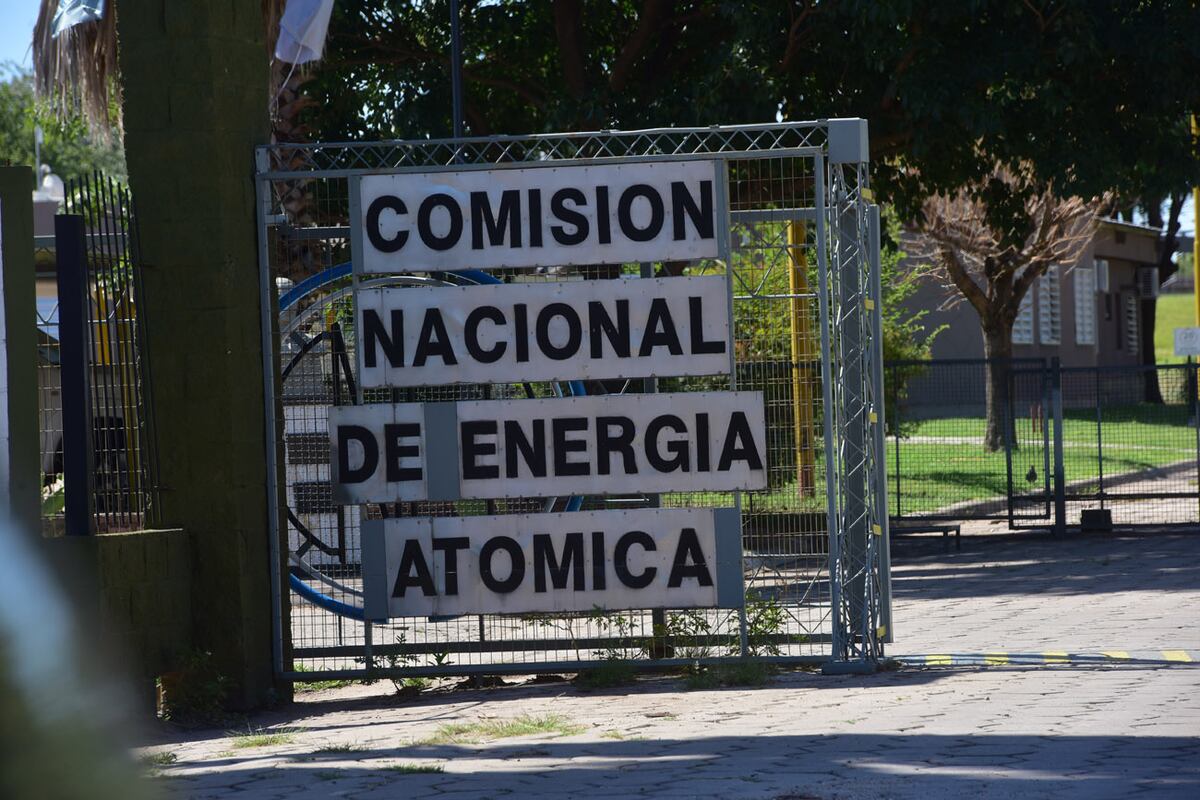 imágenes del proceso de producción de Dioxitek, captura de video institucional. (Captura de video)