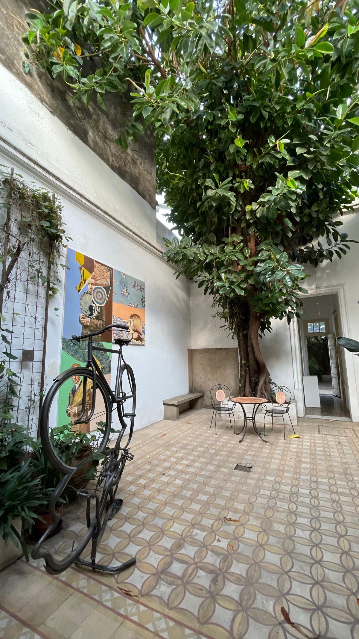 50 años desde la memoria: la galería Marchiaro celebra su aniversario con una muestra única.