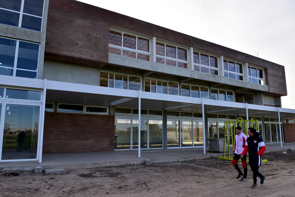 Avanzan las obras del predio de Instituto en La Agustina. (José Gabriel Hernández / La Voz)