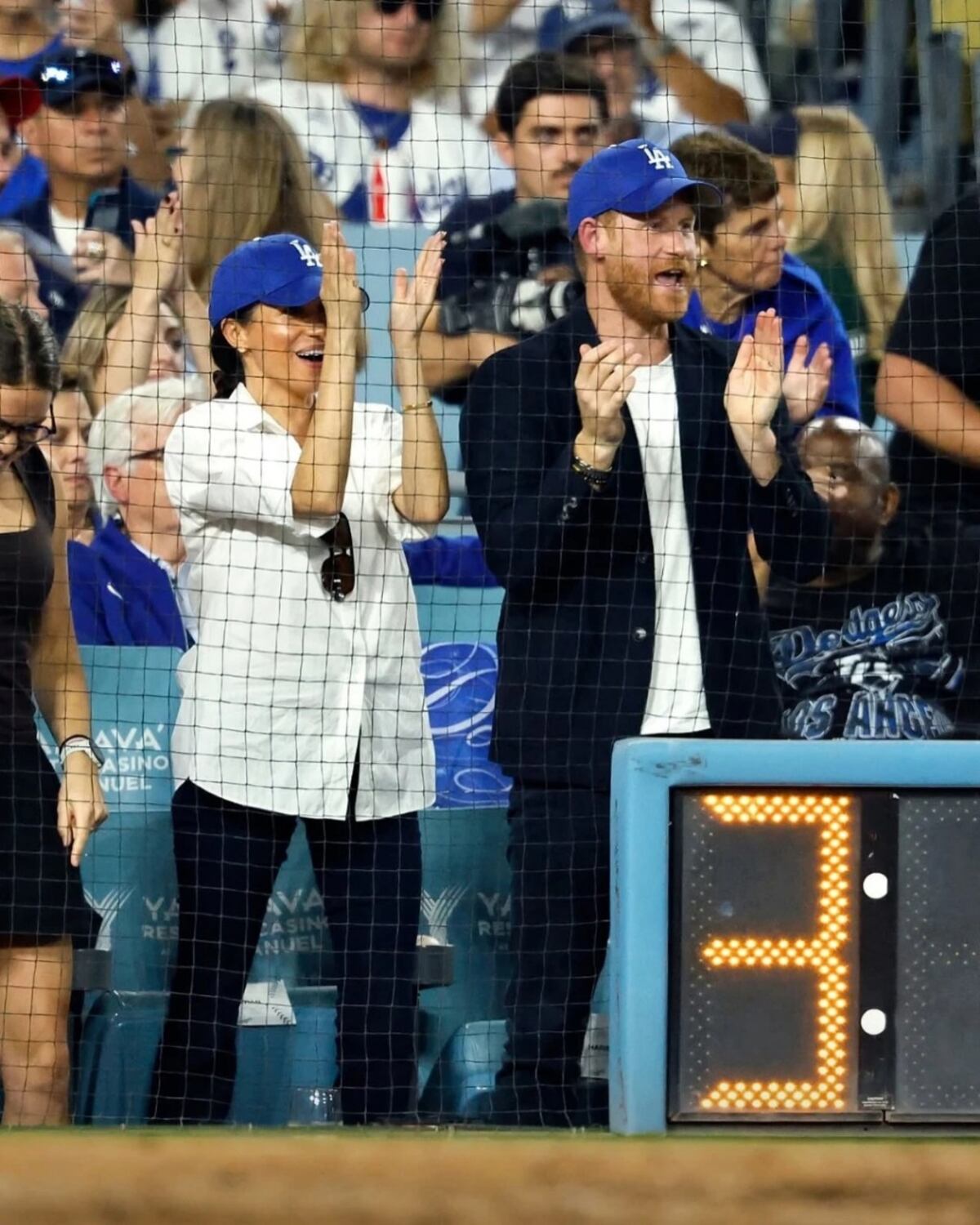 El guiño a Lady Di en el look casual de Meghan Markle que encantó en el Dodger Stadium