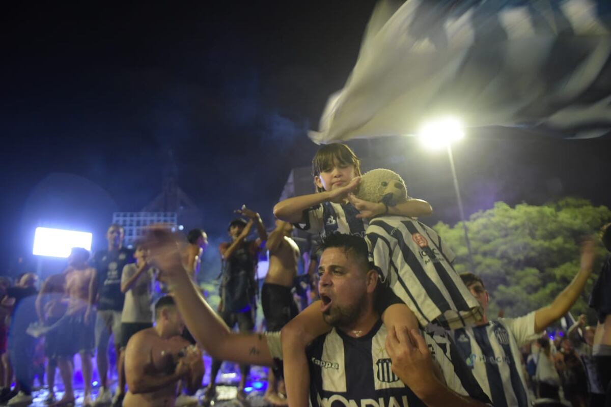 Festejos en Córdoba de los hinchas de Talleres (Javier Ferreyra/La Voz)