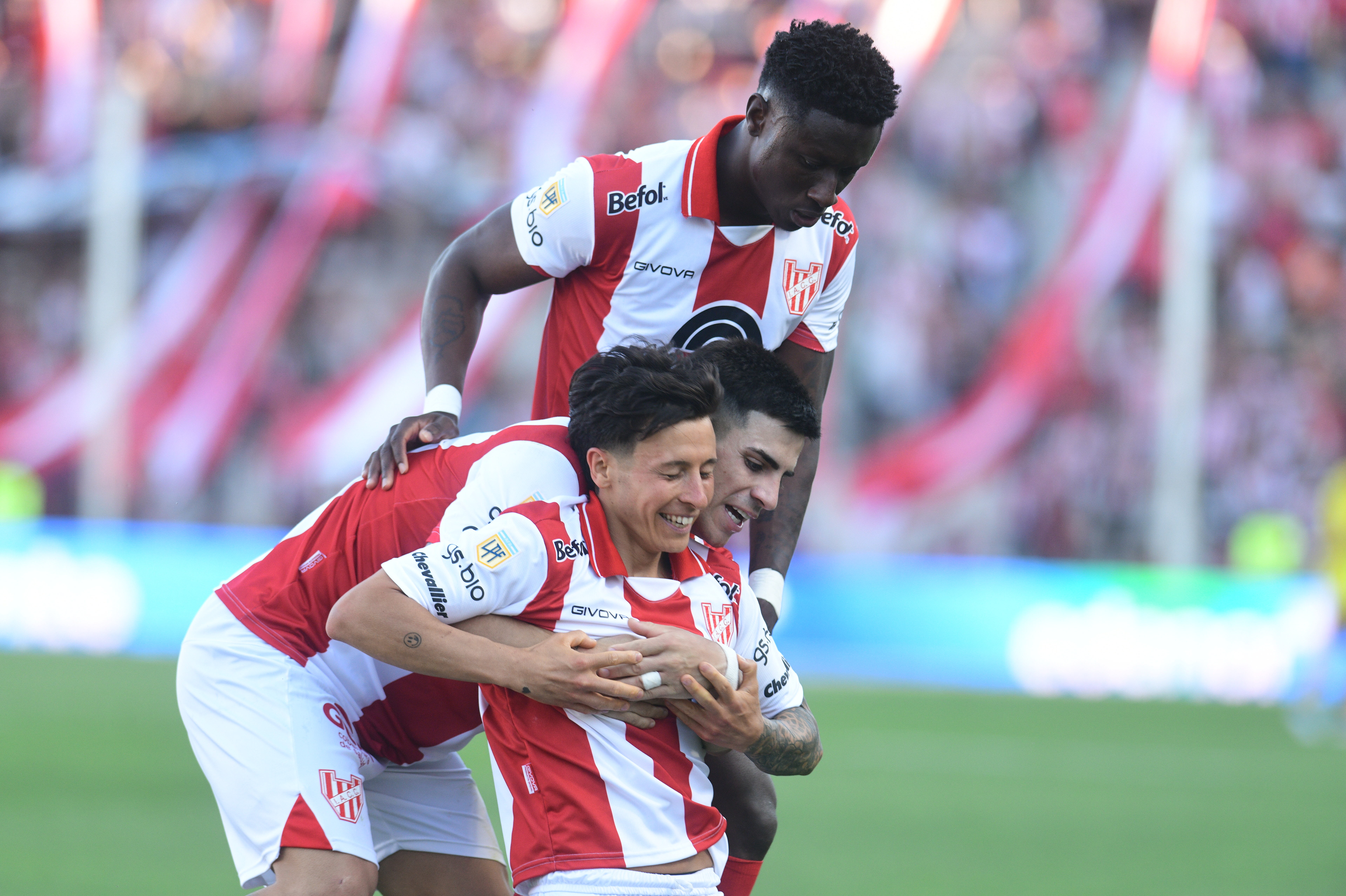 Instituto todavía sueña con meterse en playoffs (Ramiro Pereyra / La Voz)