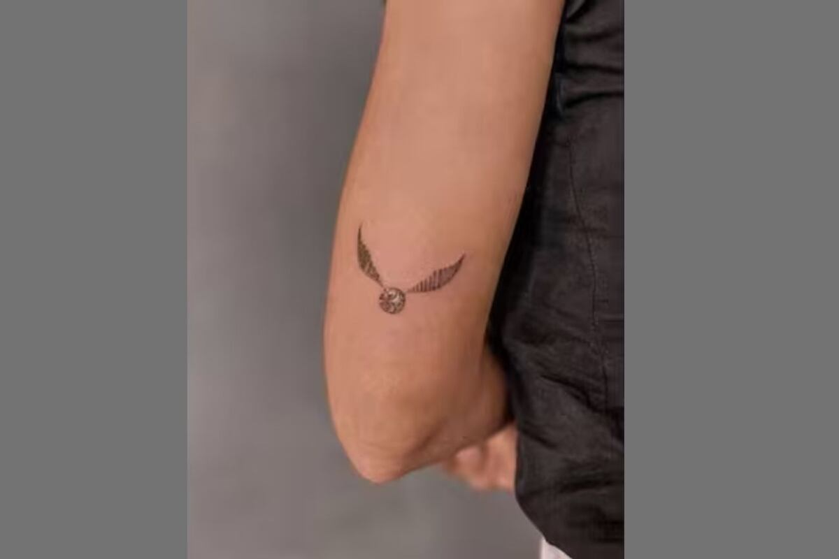 La snitch dorada en el brazo e Antonella Roccuzzo (Captura de pantalla).