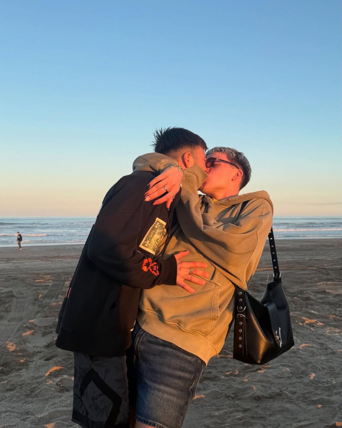 Juan Otero compartió fotos con su novio Mateo.
