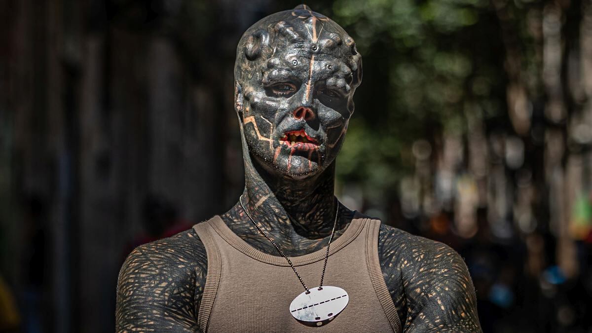 The Black Alien. (El Mundo)