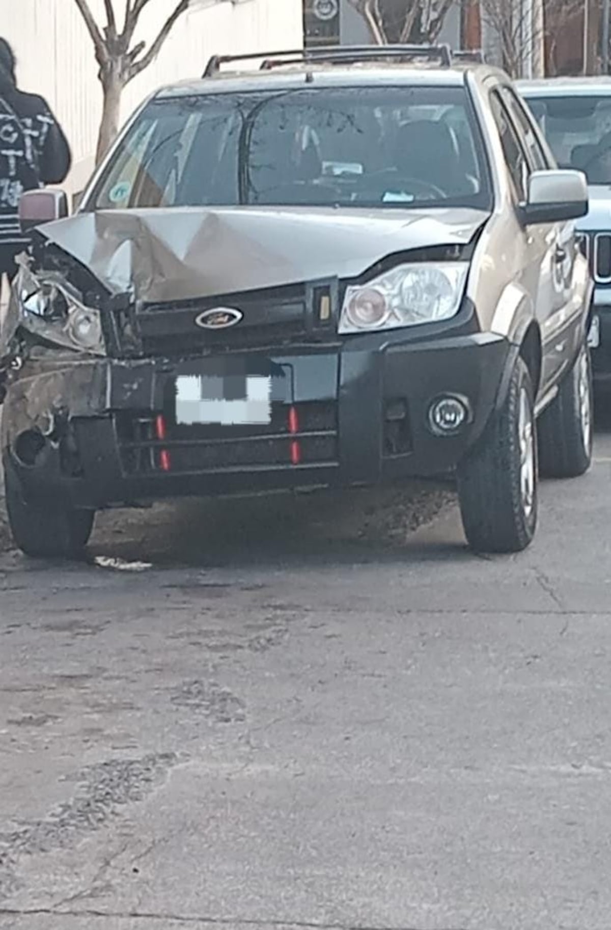 La camioneta que embistió a otro vehículo en Carlos Paz. (Policía)