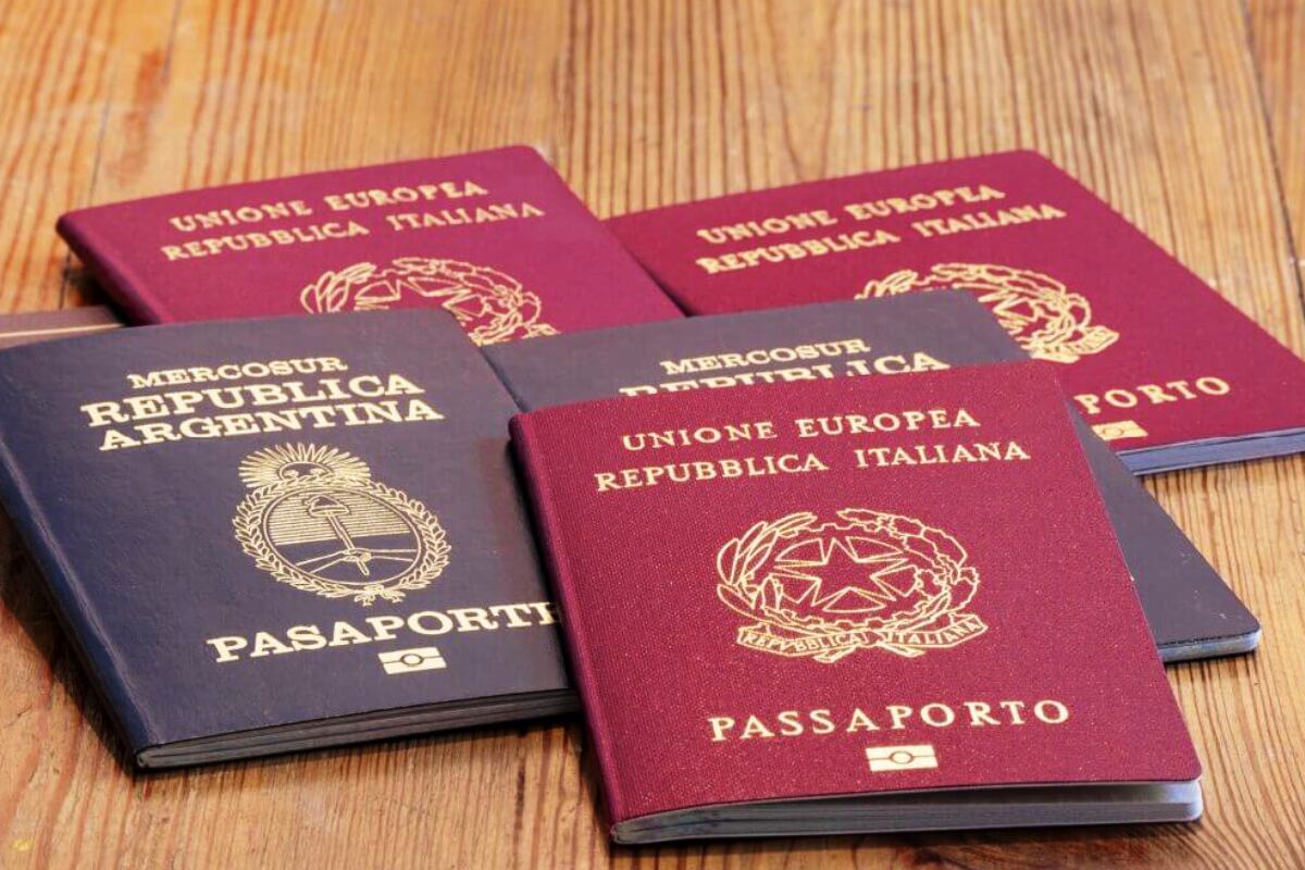Pasaporte italiano.