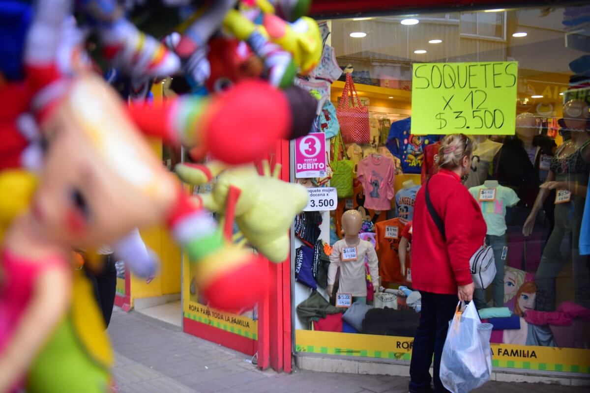 El presidente de la Cámara de Comercio, Sebastian Parra dijo que los comerciantes hacen un gran esfuerzo para vender. (José Gabriel Hernández / La Voz)