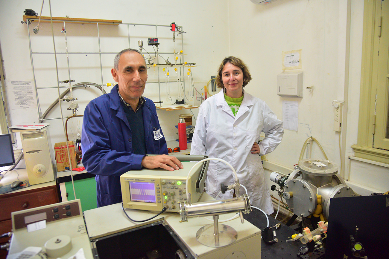 Maximiliano Burgos, en el departamento de Físico Química de la Facultad de Ciencias Químicas de la Universidad Nacional de Córdoba. (UNC)
(Foto: Pedro Castillo / La Voz)