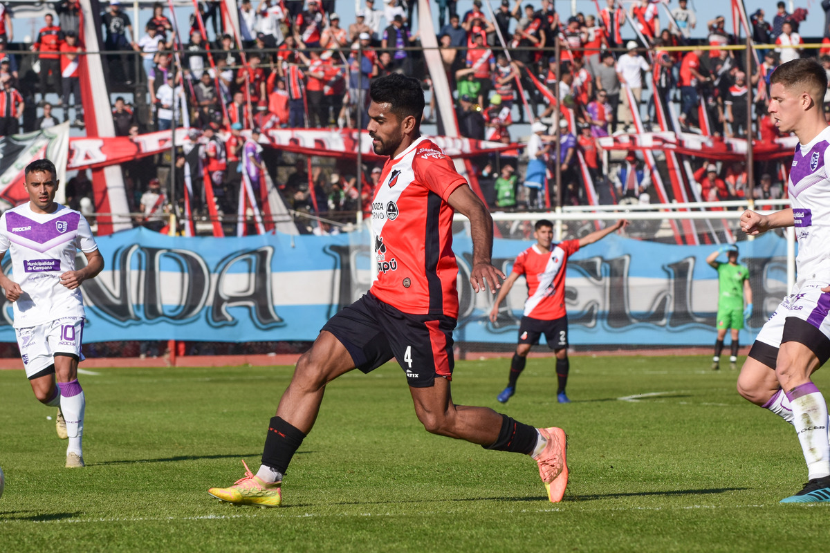 Santiago Moyano jugó más de 100 partidos en Maipú, donde fue referente.
Fotos: Mariana Villa / Los Andes
