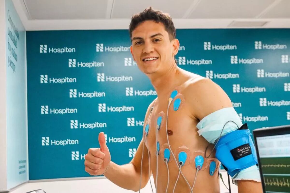 Facundo Agüero, tras pasar los exámenes médicos en Tenerife. (Prensa Tenerife).