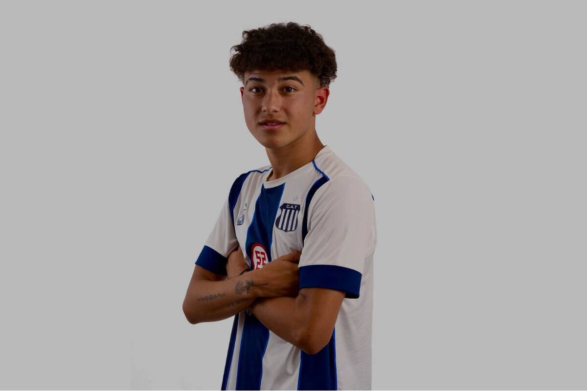 La “joyita” de sólo 16 años que viene de Colón y firmó su primer contrato profesional en Talleres