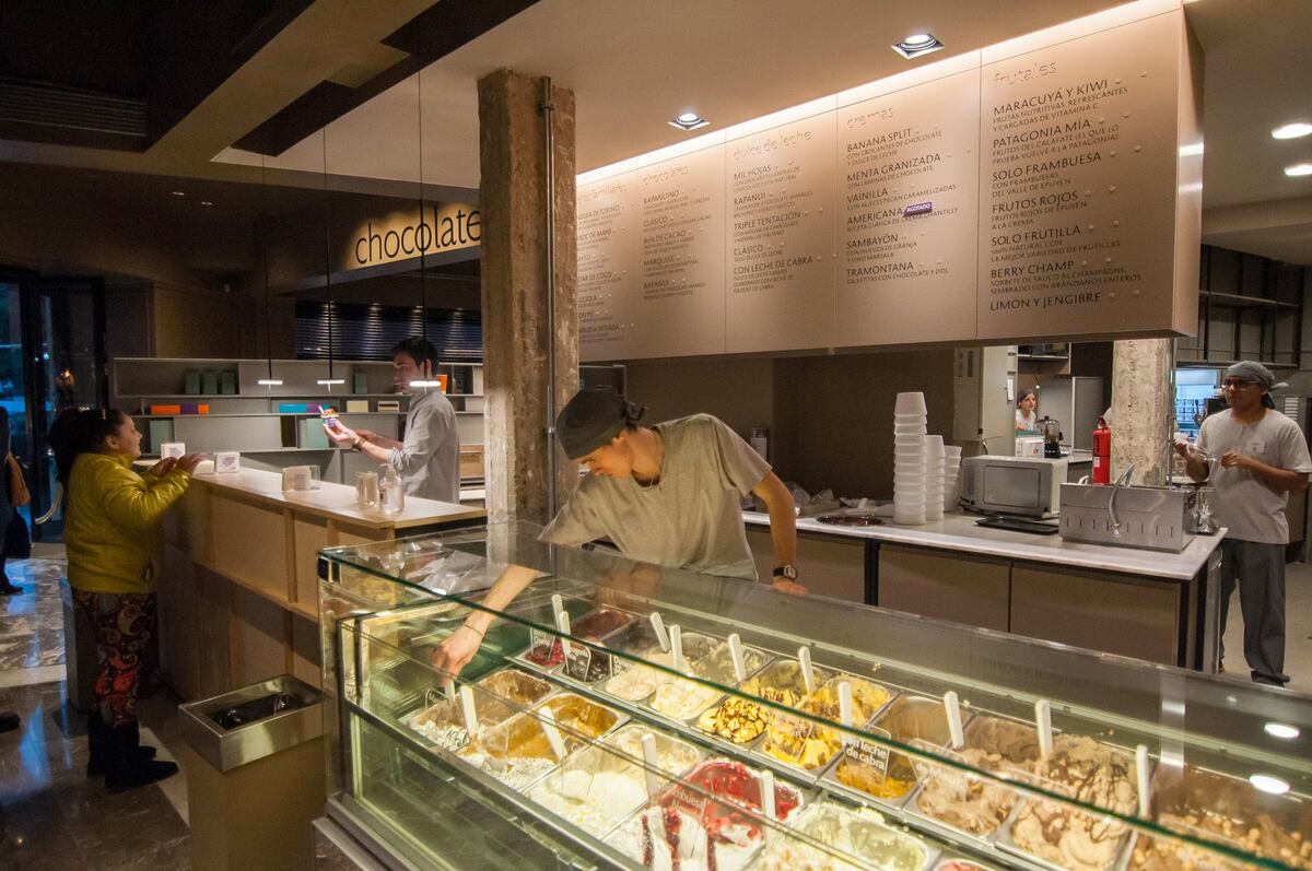 Rapanui vende helados desde que comenzó a crecer en Buenos Aires. (Facebook Rapanui)