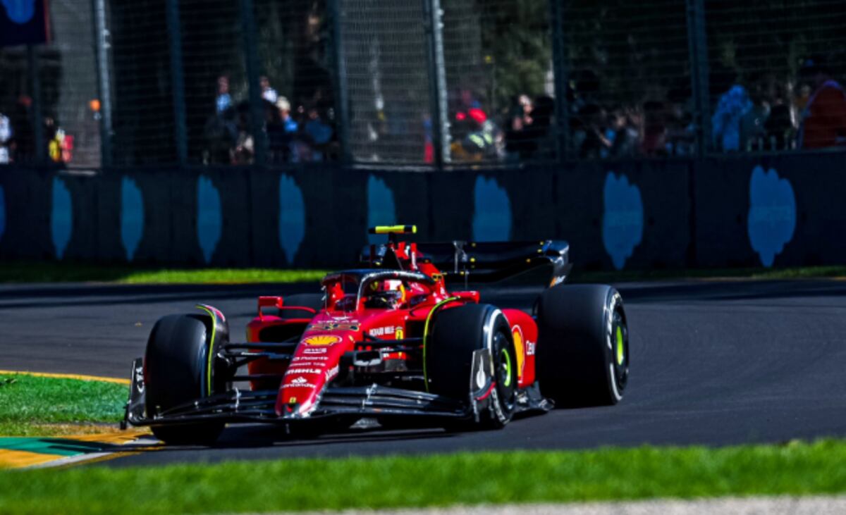 Leclerc tuvo un gran inicio de campaña, pero cedió mucho terreno en las últimas carreras. Remotó varios puestos en Canadá, pero quedó lejos de Verstappen. (AP)