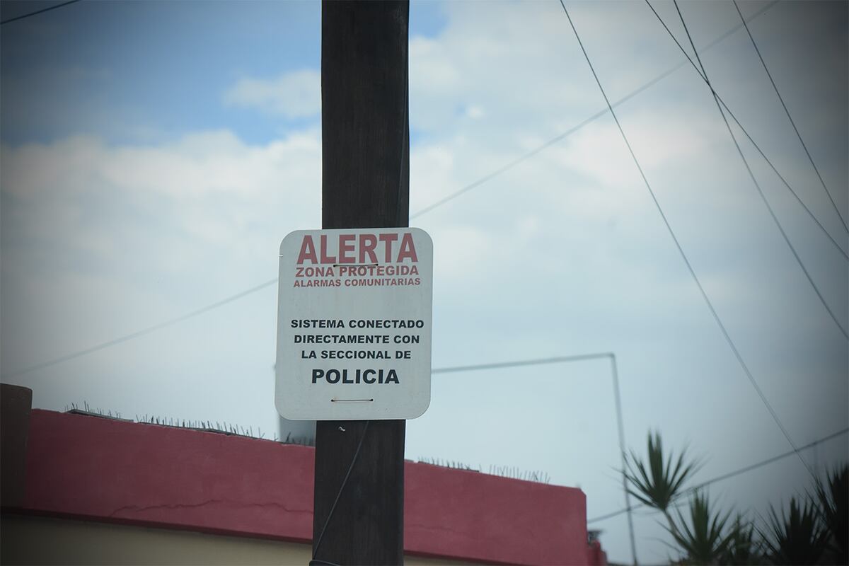 Enfrentamiento entre bandas, en barrio José Ignacio Díaz, donde resultó muerto un vecino del sector. (César Heredia / La voz)