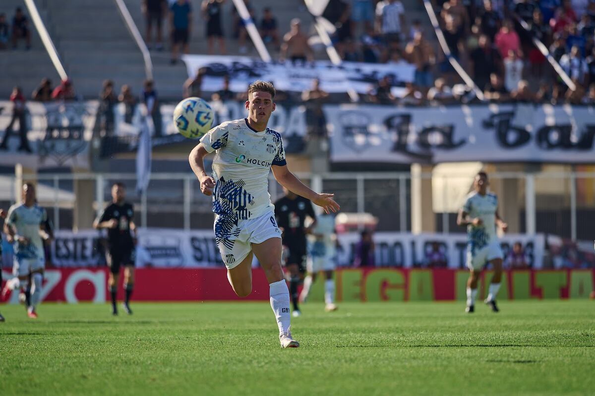 Talleres en su partido ante Riestra, por la séptima fecha. (Prensa Talleres).