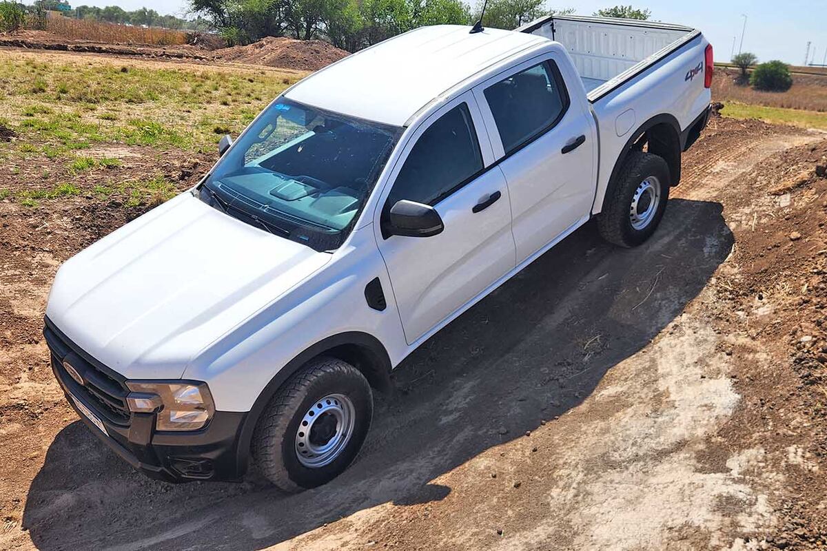 La versión XL de Ranger es a nuestro juicio la ideal para poder someterla a terrenos complejos, sin riesgos de romper accesorios que suelen estar en las versiones más equipadas.