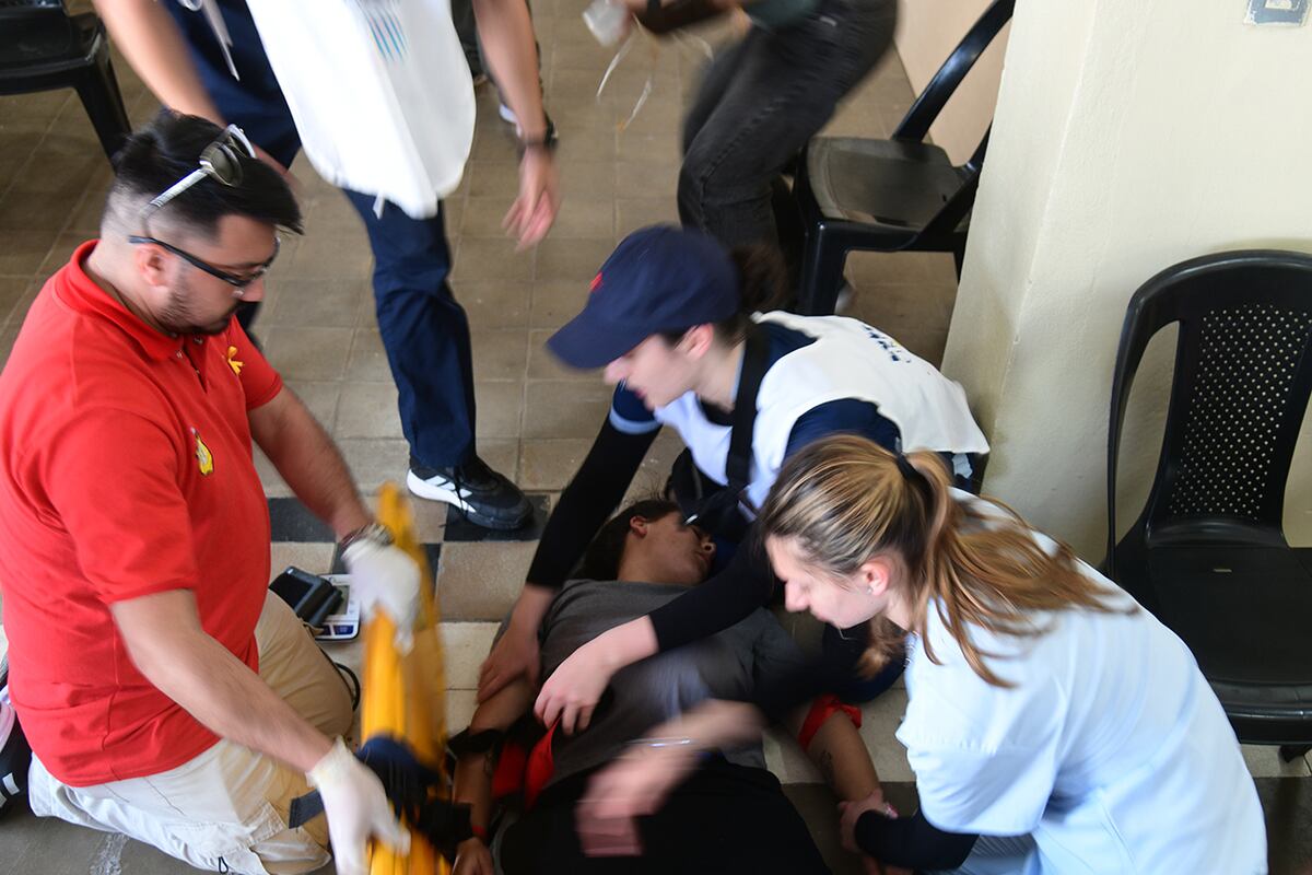 Simulacro de ola de calor en Córdoba. (Ramiro Pereyra / La Voz)