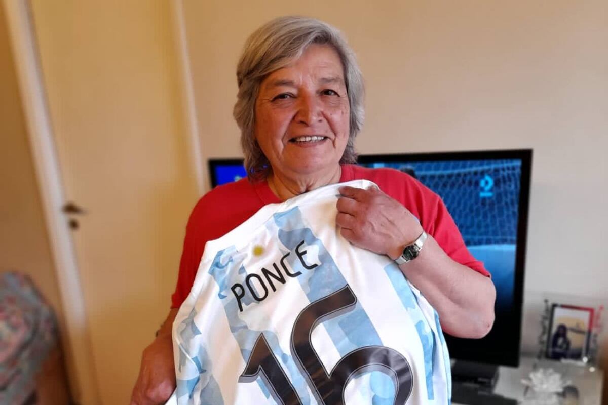 María Esther Pelusa Ponce.