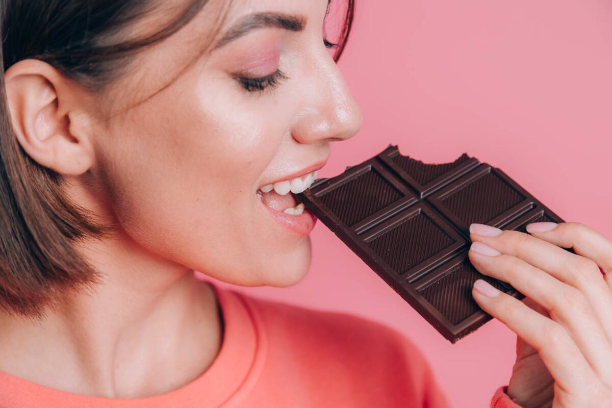 La floración en el chocolate: un cambio estético que no afecta su sabor ni seguridad. (Freepik)