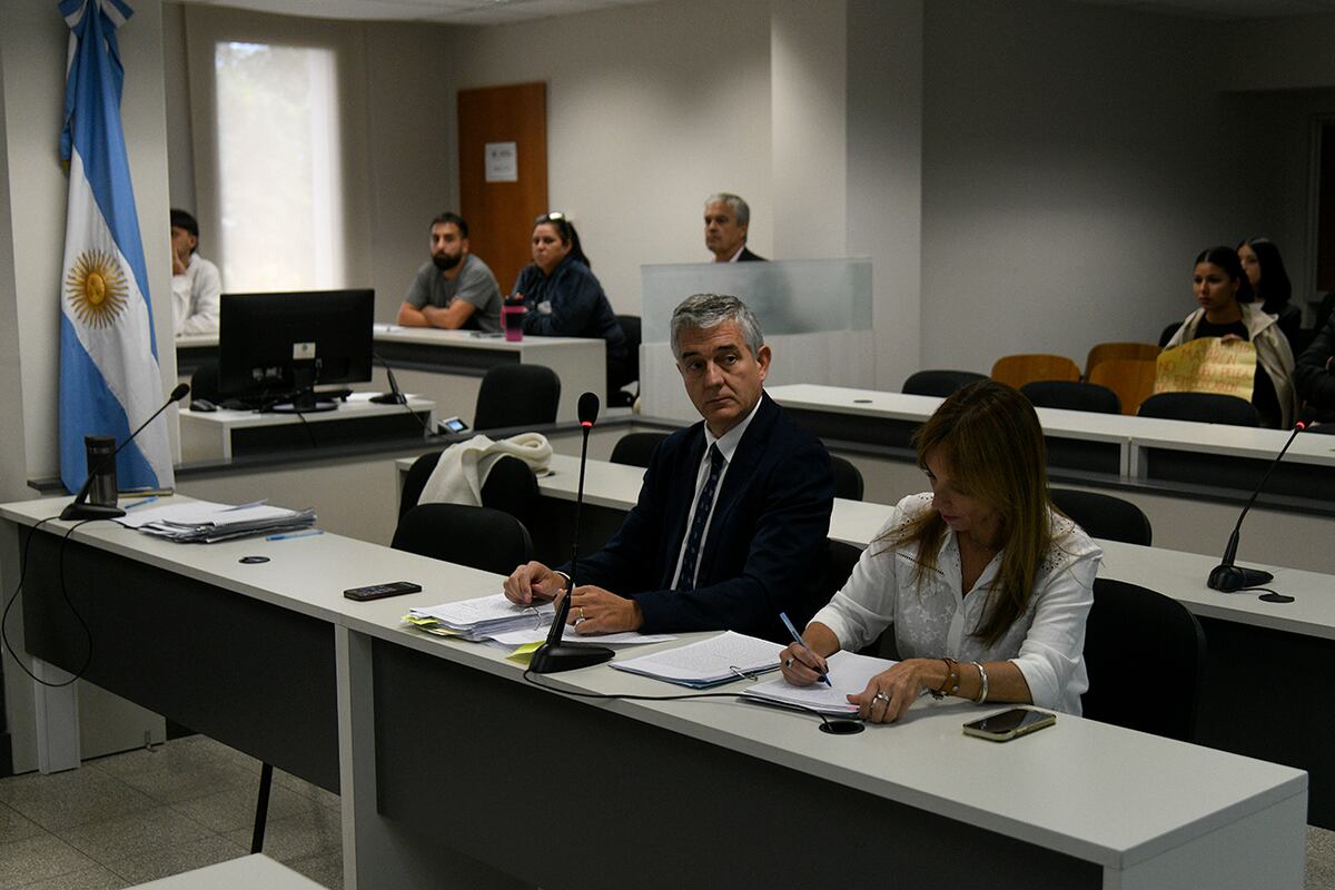 Ministerio Público. El fiscal Fernando López Villagra y su asistente Verónica Desambiaggio. (Ramiro Pereyra / La Voz)