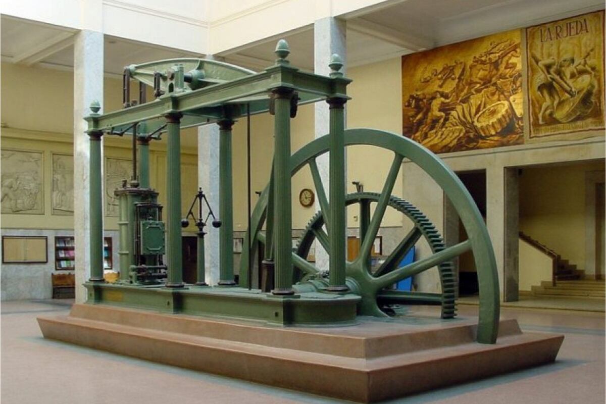 Máquina de vapor de Watt, expuesta en el vestíbulo de la Escuela Técnica Superior de Ingenieros Industriales de Madrid (Wikipedia).