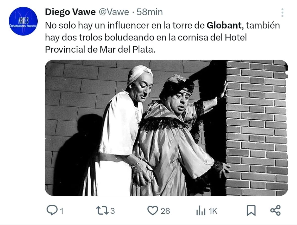 Los memes por el influencer polaco que trepó los 25 pisos del edificio de Globant. (Captura)