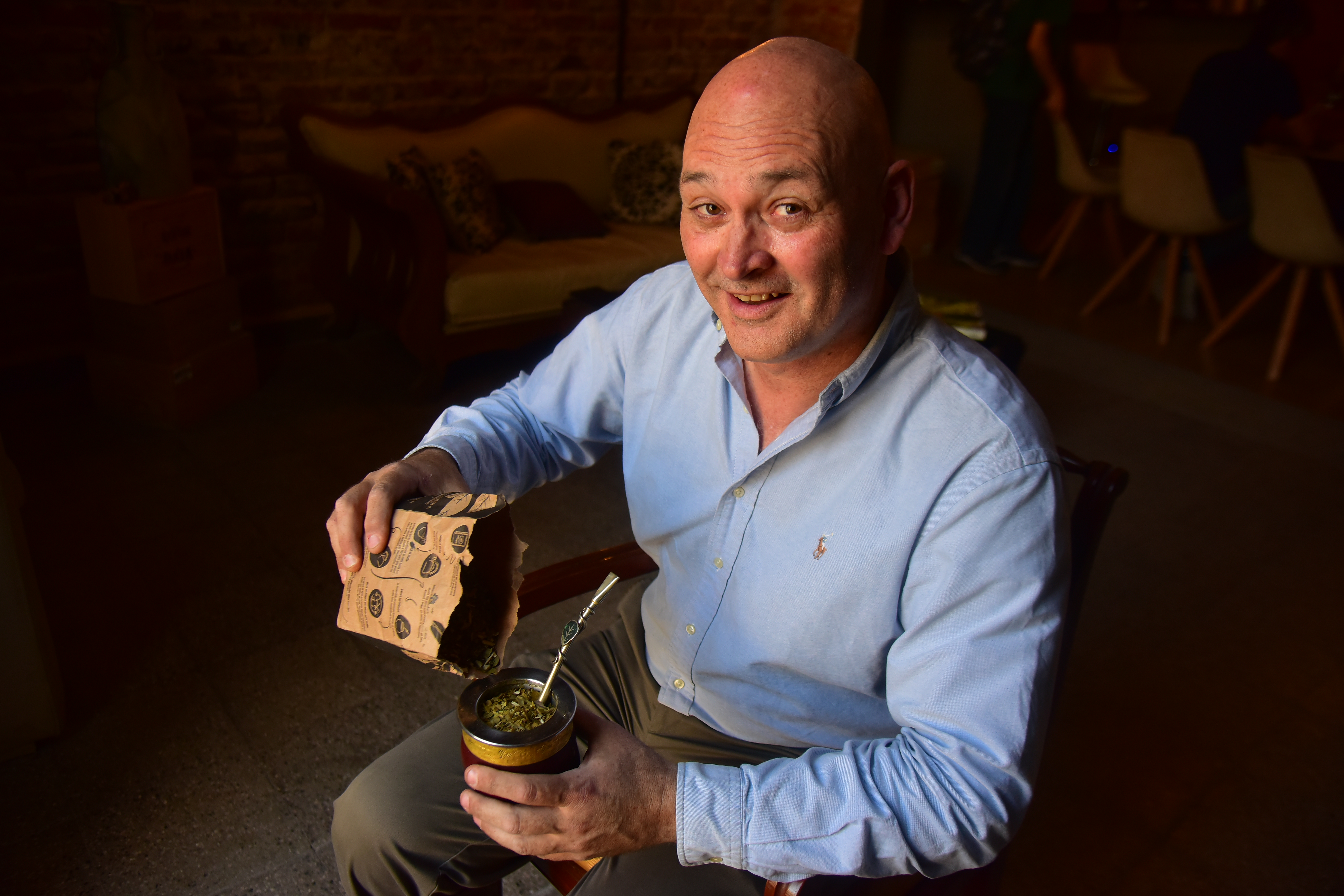 Martín Gómez es ingeniero químico y sommelier, presenta un libro sobre yerba mate. (Javier Ferreyra / La Voz)
