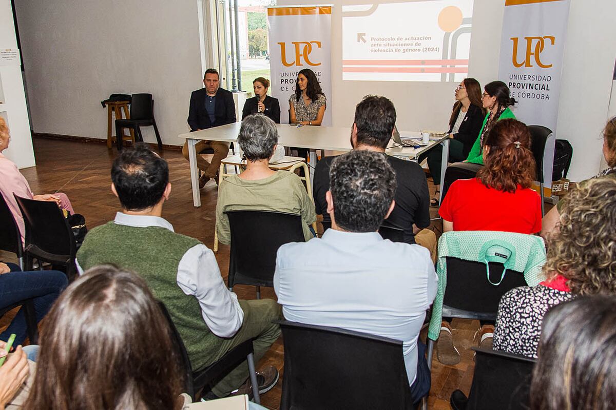 La casa de estudios firmó un convenio específico de colaboración con la Secretaría de la Mujer de la Provincia de Córdoba, para el abordaje colaborativo ante denuncias de situaciones de violencia recabadas por el Programa de Género de la UPC.