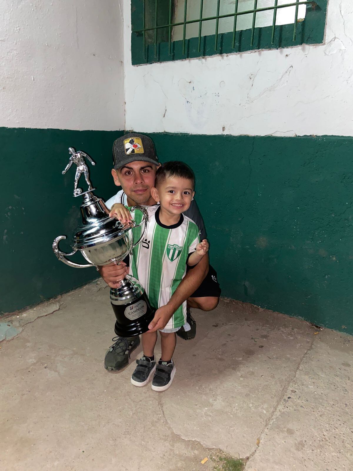Kevin Mariño, Bella Vista y su hijo. Soñado. (Gentileza).