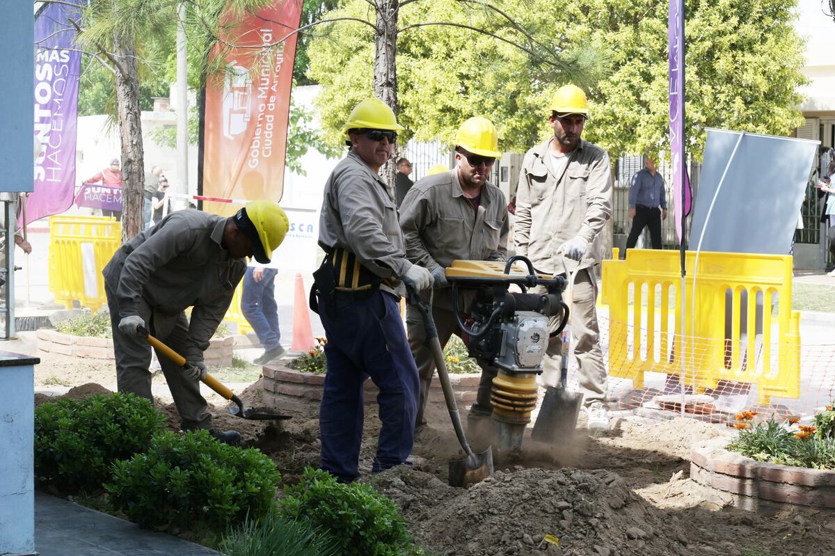 Obra gas natural Arroyito Cespal Municipalidad