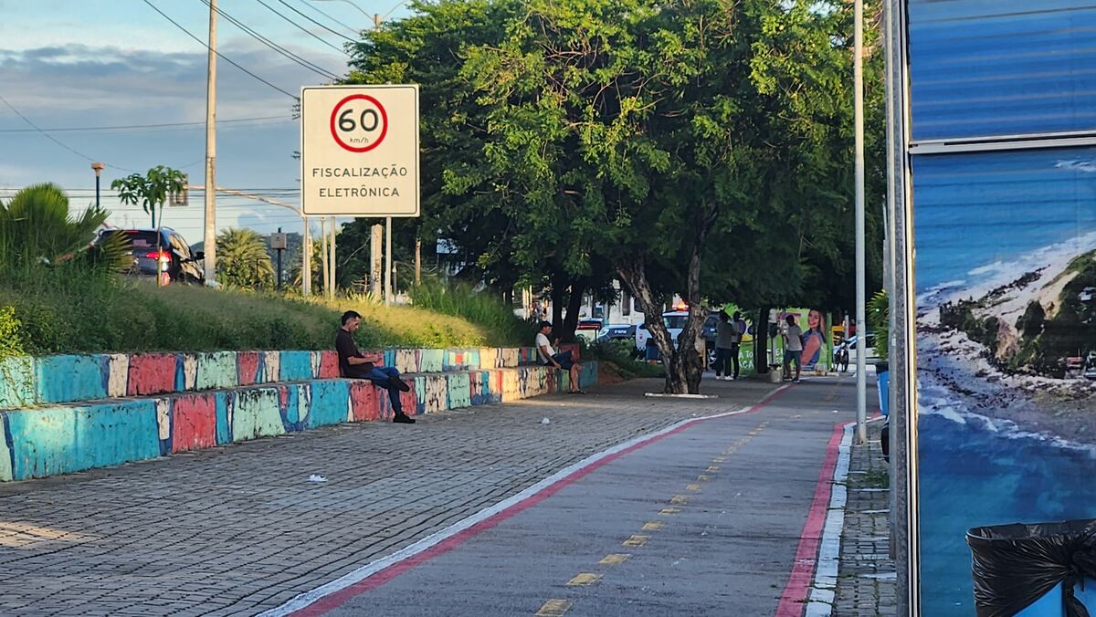 Los carriles selectivos para biciletas funcionan mejor cuando no se mezclan con los peatones (Gentileza OPS)