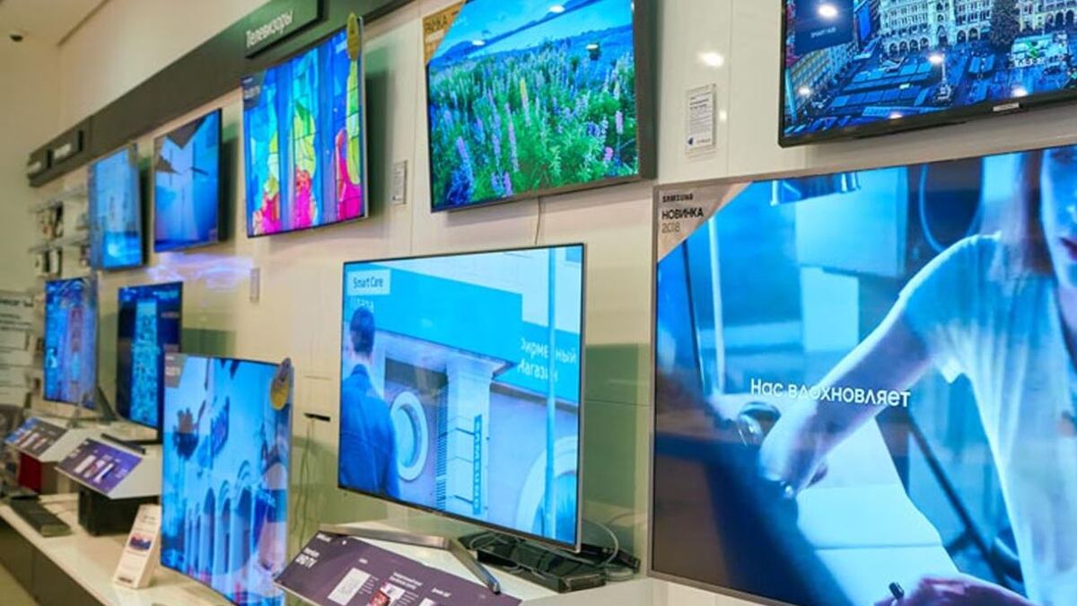 Cómo acceder a descuentos en televisores en Carrefour y Coto.