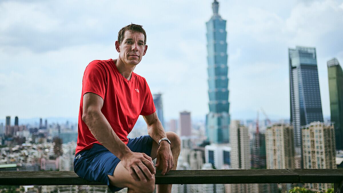 Alex Honnold al Taipei 101.