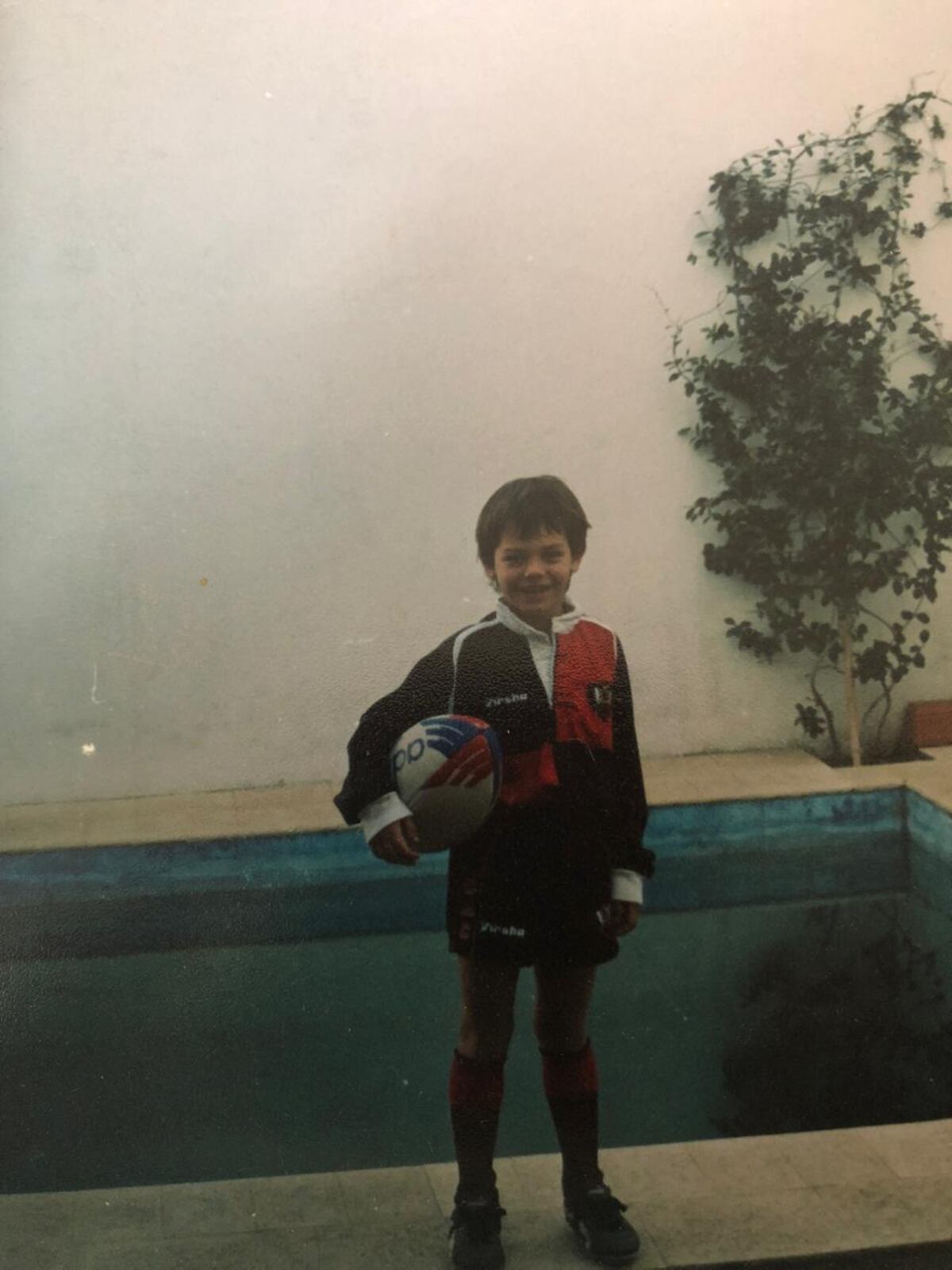 Mateo Sánchez, jugador de Córdoba Athletic y Dogos XV, en sus inicios en el rugby. (Gentileza Luis Sánchez)
