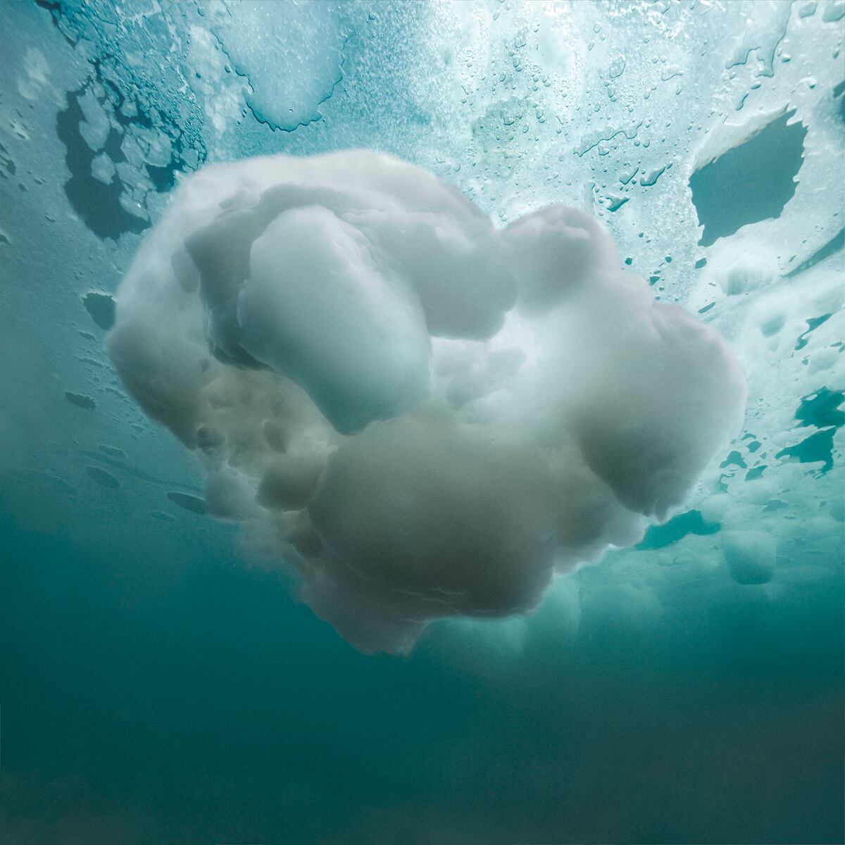 Fotografías de la muestra Agua de Isabel Muñoz.