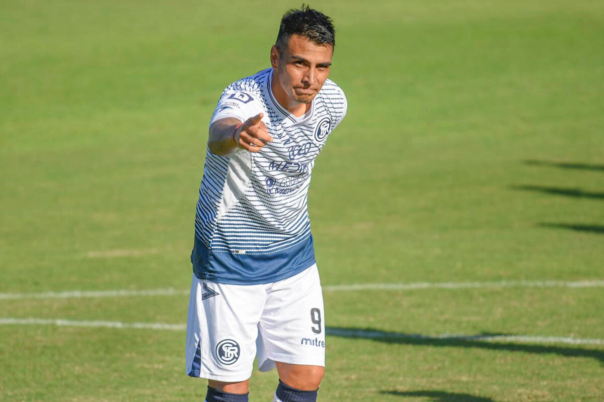 Diego Cardozo, una de las figuras de Independiente Rivadavia. (Nicolás Rios / Los Andes).