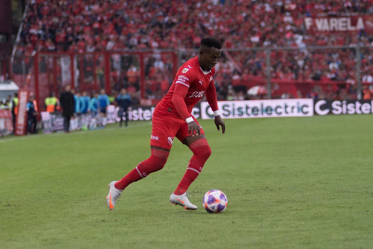 El delantero Mauricio Cuero estuvo poco en Independiente. (Prensa CAI).