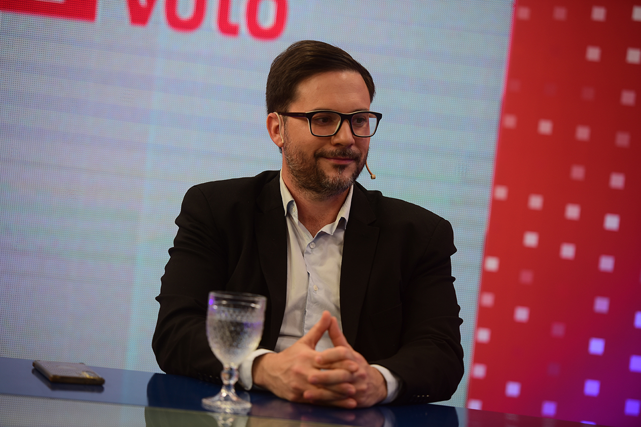 Programa Voz y Voto 2025 estudio tv La Voz del Interior. Oscar Agost Carreño Presidente del @procordoba Diputado Nacional . (José Gabriel Hernández / La Voz)