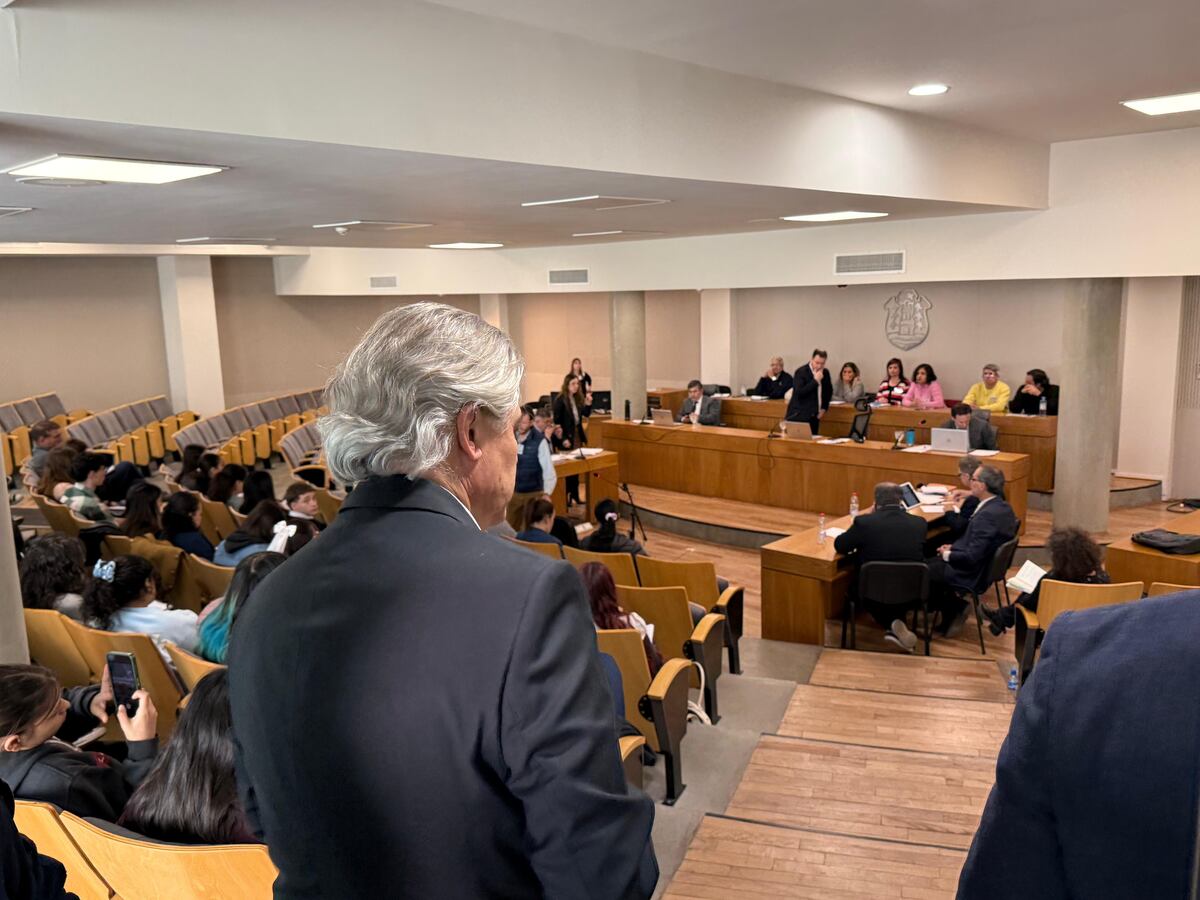 El testigo Carlos Roberto Pepe, director del hospital y titular del COE Río Cuarto. Caso Solange Musse.