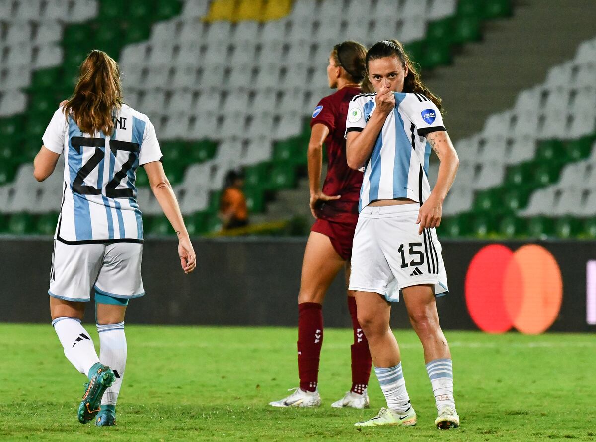 Florencia Bonsegundo y una nueva convocatoria a la selección. (Prensa AFA)