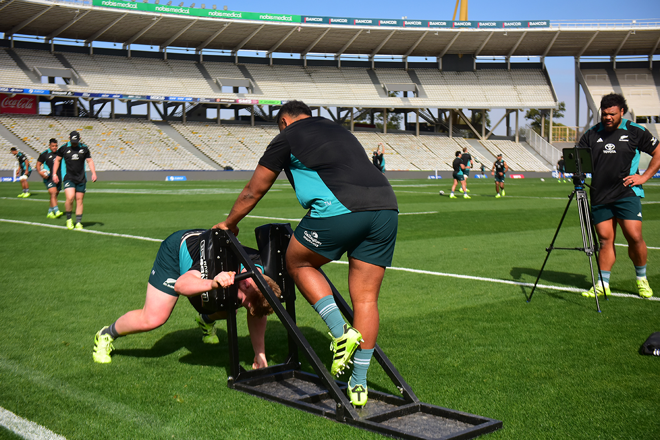 Captain's Run de los All Blacks en el Estadio Mario Alberto Kempes. (José Gabriel Hernández / La Voz)