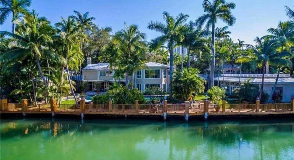 La mansión de Ricardo Montaner en Miami.