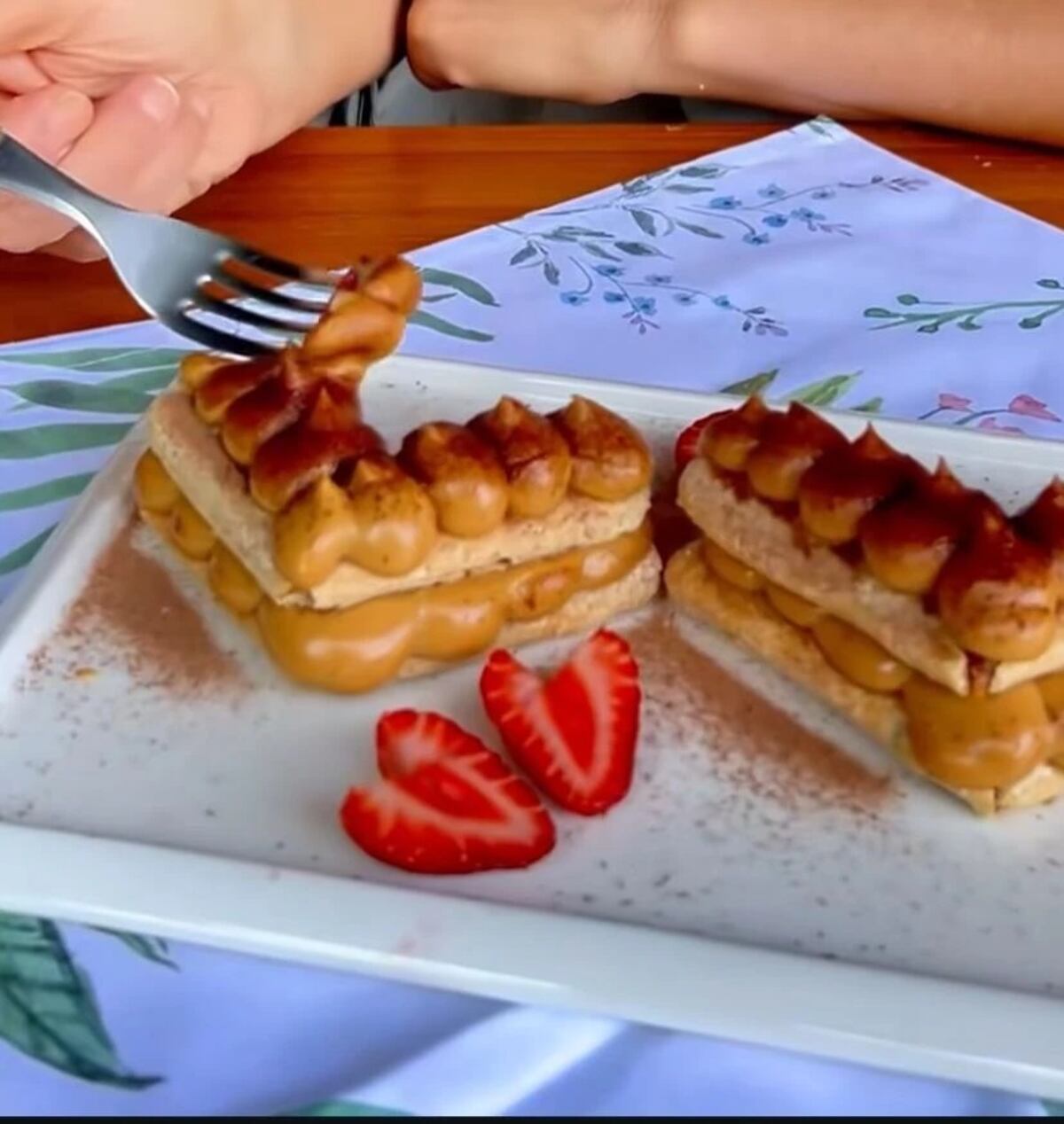 San Valentín: la receta de corazones de vainilla sin horno de Jimena Monteverde para sorprender.