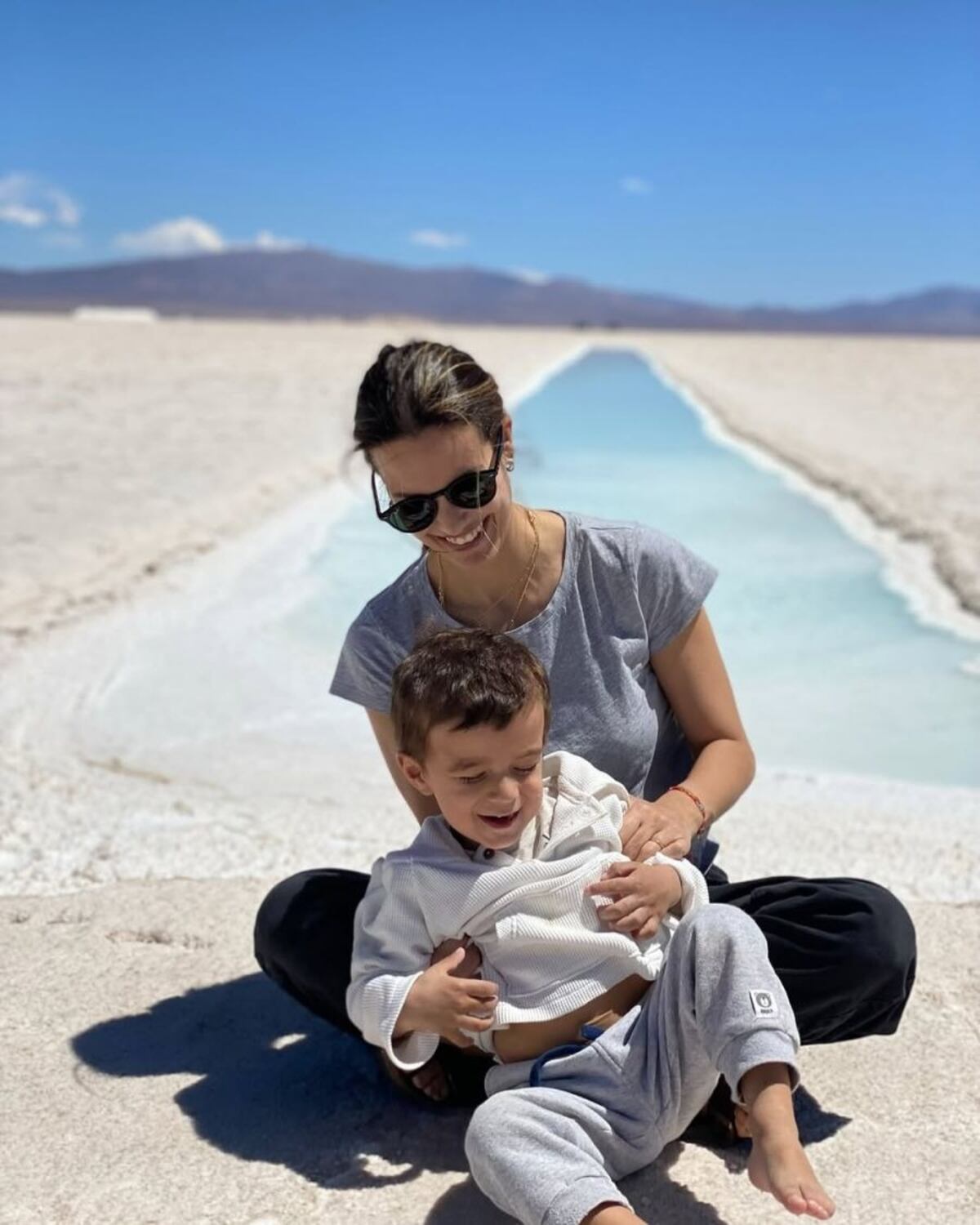 Así está Indalecio, el hijo de Luli Fernández y Cristian Cúneo Libarona