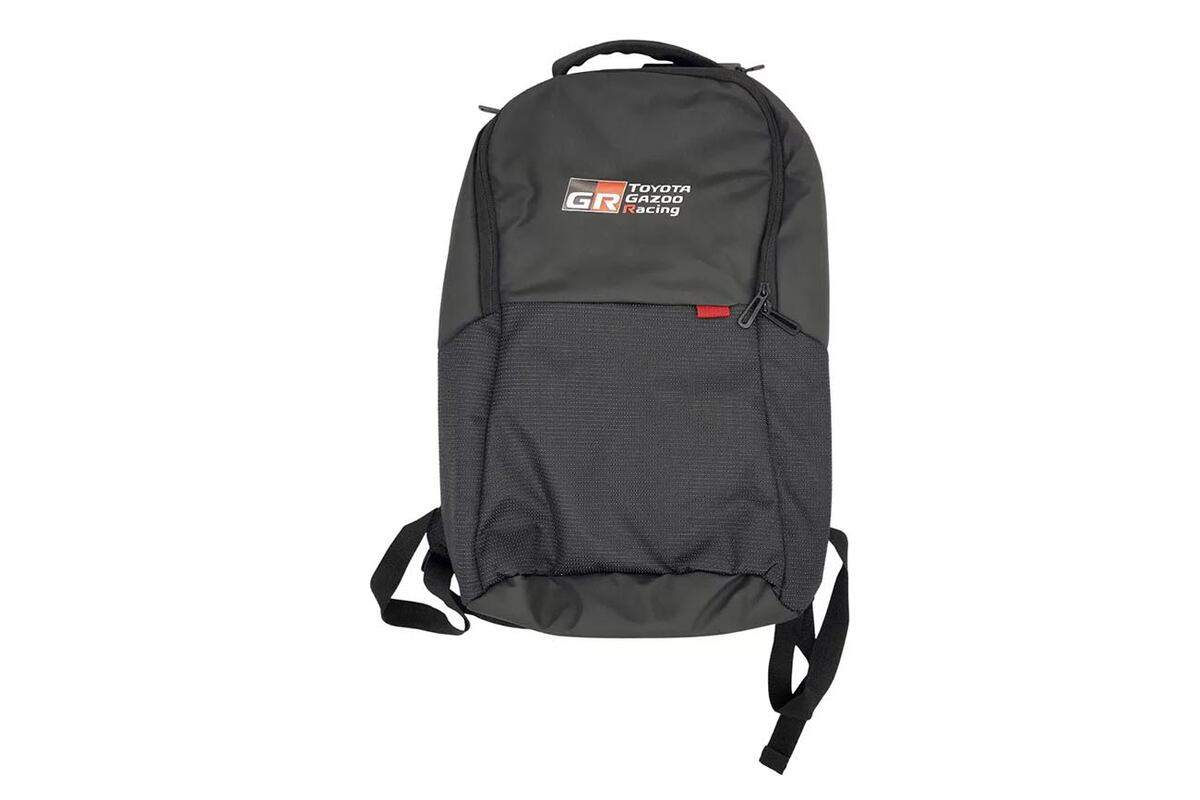 Mochila específica de la división Gazoo Racing de Toyota a $ 31.200.