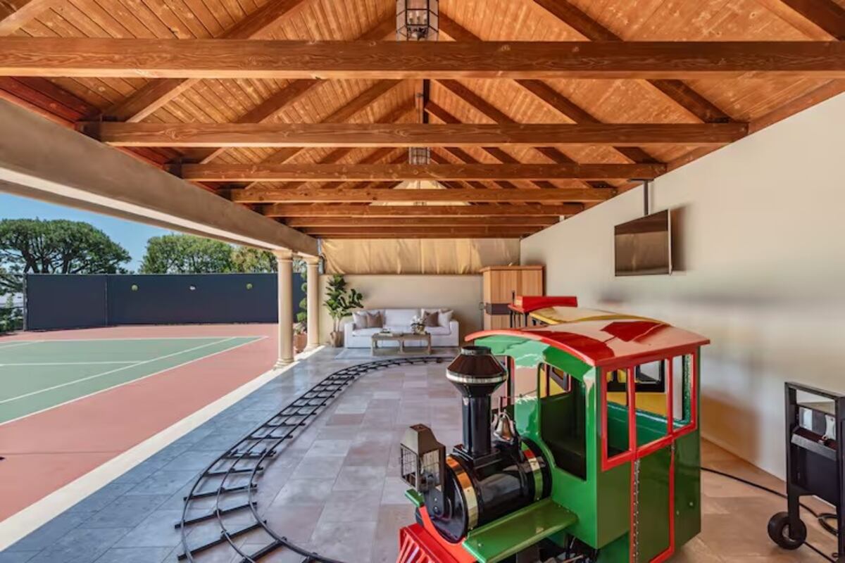 La exmansión de Ricky Martin en Beverly Hills volvió al mercado por casi US$50 millones